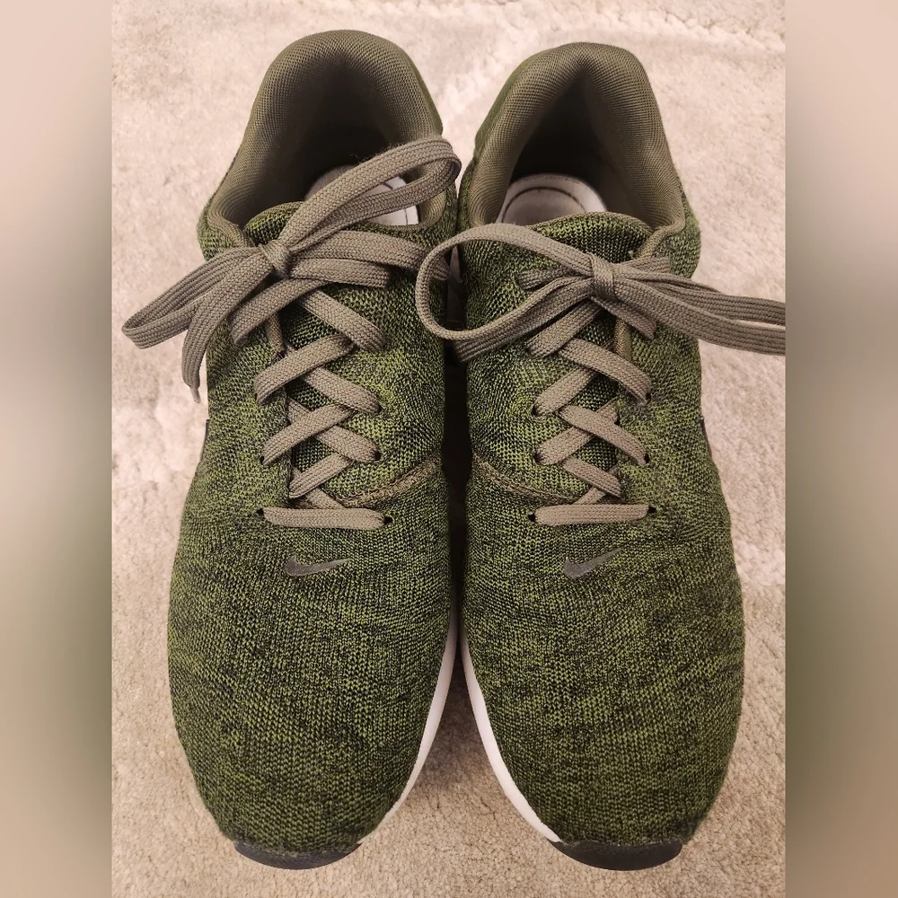 NIKE AIR MAX MODERN FLYKNIT AIR MAX 1 ROUGH GREEN-BLACK SZ 9.5